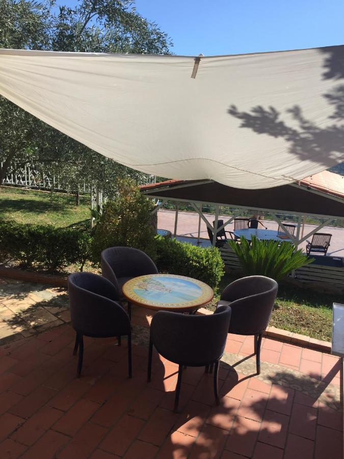 Villa Fernanda Cava deʼ Tirreni Buitenkant foto